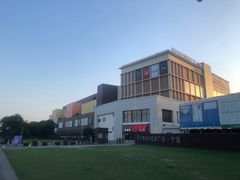 -宁波杉井奥特莱斯广场