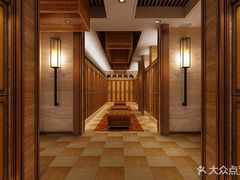 -威尼斯温泉会馆(青龙山大街)