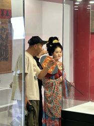 点击看大图 -美云庭古装·格格服汉服·京城旅拍(北京店)