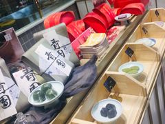 -阮大兴糕团(杭州西湖银泰百货店)
