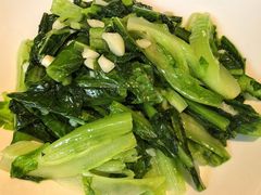 -阿瓦山寨·湘菜现炒·剁椒鱼头王(咸阳总店)