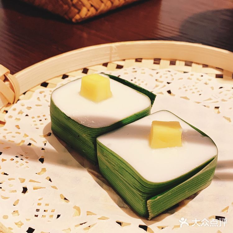 你怎么知道我又来吃泰国菜了？[调皮]