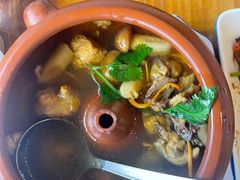 -小厨子私房菜·云南美食店