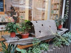 -猫的天空之城概念书店(杭州南宋御街店)