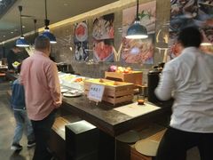 自助取餐区-BLU 全日制餐厅(上海安曼纳卓悦酒店)