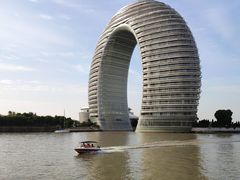 -湖州太湖旅游度假区-月亮广场