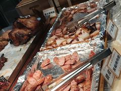 -金滏山烤肉·海鲜·火锅自助餐厅(襄阳万达店)