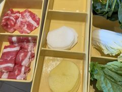 -呷哺呷哺 黄金牧场 (中发百旺店)