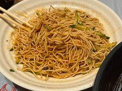 -肥肥虾庄·金牌油焖大虾(杨园滨江时代walk店)