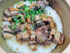 金牌黄鳝饭-红星光发煲仔饭(文海店)