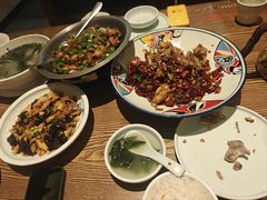 -佬湘楼·27年湘菜(天河都市广场店)
