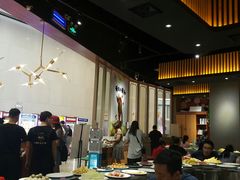大堂-钱小主·自助回旋烤肉火锅餐厅(东方新天地店)