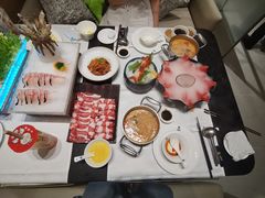 -红鼎豆捞·非遗鲍皇汤火锅(宝丰路店)