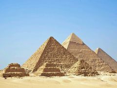 -吉萨金字塔群