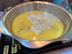 -鲜入围煮花胶鸡海鲜火锅