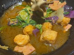 -万记麻辣烫国展总店
