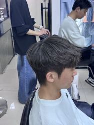 -米可造型烫染