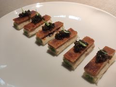 鱼子酱脆皮松板肉-解香楼(八盘岭路店)