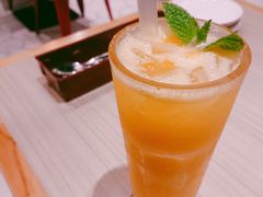 -卢家妈妈·西餐厨房(卜蜂中心店)