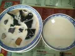 -赵记传承特色牛奶甜品(泉城广场店)