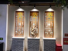 -黄鹤楼大酒店(友谊北大街店)