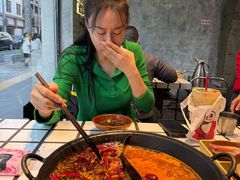-贰回巷火锅馆(钟楼店)