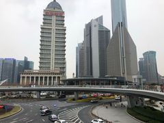 -陆家嘴空中步行连廊