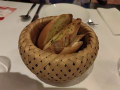 -Golden Lily河内巴黎法越料理餐厅(建国西路店)