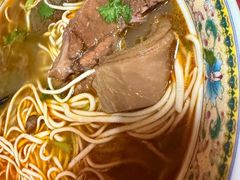 -金杨拉面王小吃面馆·牛三宝面·红烧牛肉粉