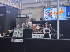 -瑞幸咖啡(亿城国际中心店)