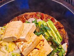 -山河屯铁锅炖(绥望路店)