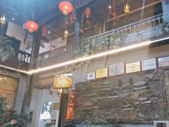 -蔼若春.传承云南菜(金碧公园店)