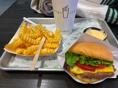 招牌牛肉堡-Shake Shack(西单大悦城店)
