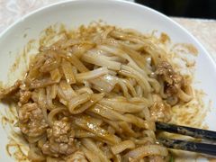 -华威达牛庄(黄埔大道西店)