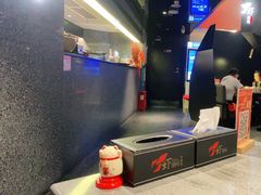 -虾胡闹龙虾馆(湄南河店)