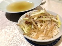 -壹零贰小馆(桂城石啃店)