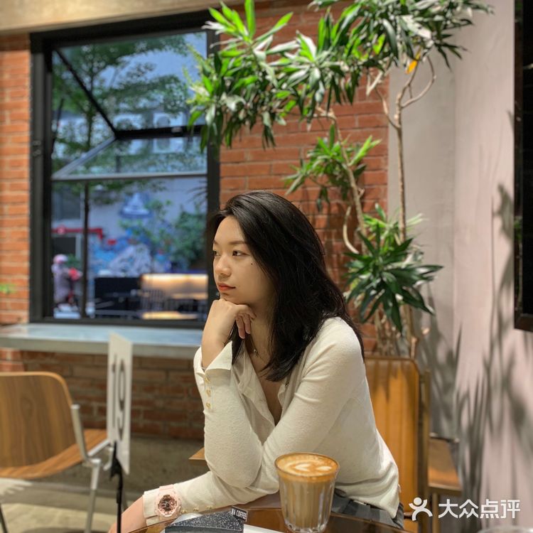 东莞咖啡｜放学了 一起喝杯桂花拿铁☕️吗？