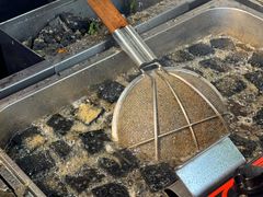 -黑色经典臭豆腐·湖南特产(步行街店)