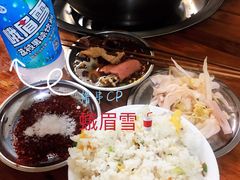 -学街秀兰麻辣烫