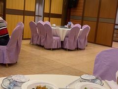 -侬佳蒸菜馆(听潮店)