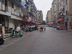 -胖子水煮(铁路三村无任何分店)