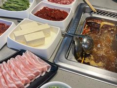 -海底捞火锅(杭州滨江九宜城店)