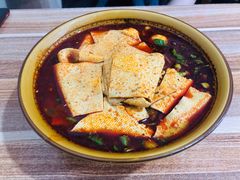 -老字号杨坡红油米线腊汁肉夹馍(东四道巷店)