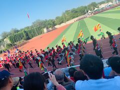 -北京市海淀外国语实验学校