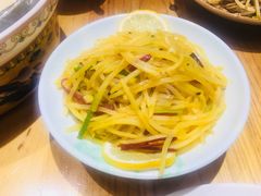 酸辣土豆丝-满园烤鸭·春饼(华强广场店)