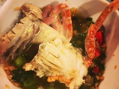-鲜入围煮花胶鸡海鲜火锅