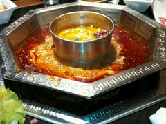 -陆派巴倒烫火锅(城东店)