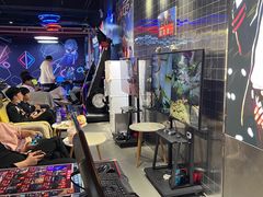 -VR+乐园·VR电竞·家庭亲子·密室逃脱·轰趴团建