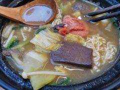 -金陵杨胖子·砂锅麻辣烫(金轮新天地店)