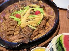 -老板恋上鱼(恒隆广场店)